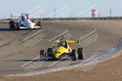 media/Oct-15-2023-CalClub SCCA (Sun) [[64237f672e]]/Group 3/Qualifying/